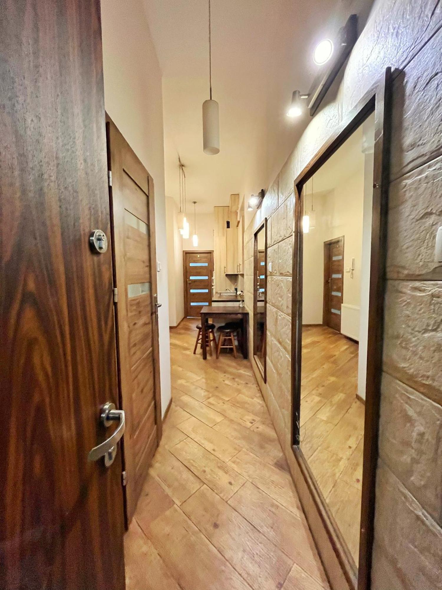 Cozy Rooms In Old Town And Wawel Krakow Luaran gambar