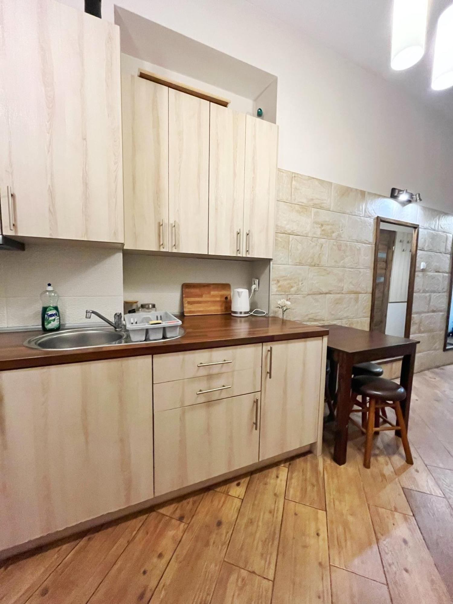 Cozy Rooms In Old Town And Wawel Krakow Luaran gambar